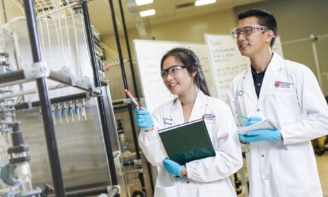 chemical-engineering-students