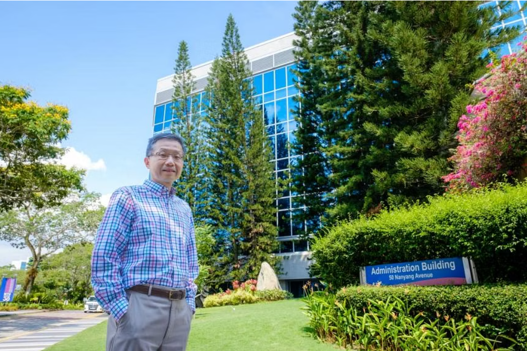 Prof Luke Ong, outside NTU Administration Building