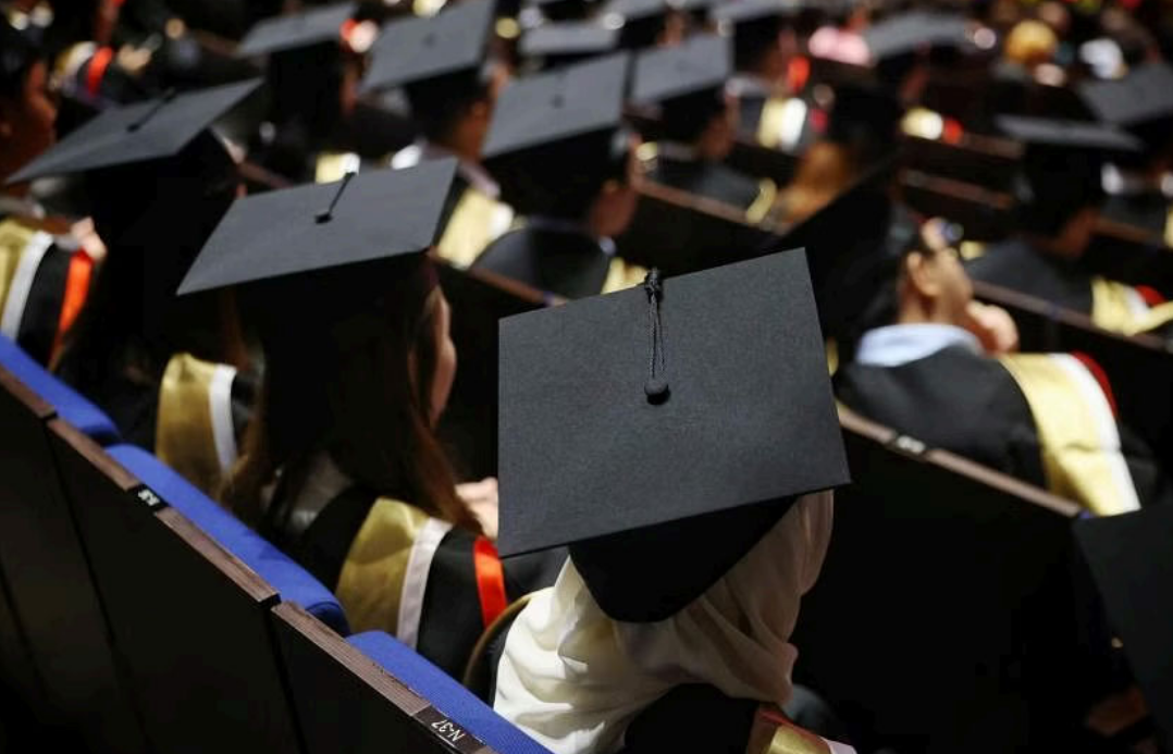 Why it pays to go for a double major