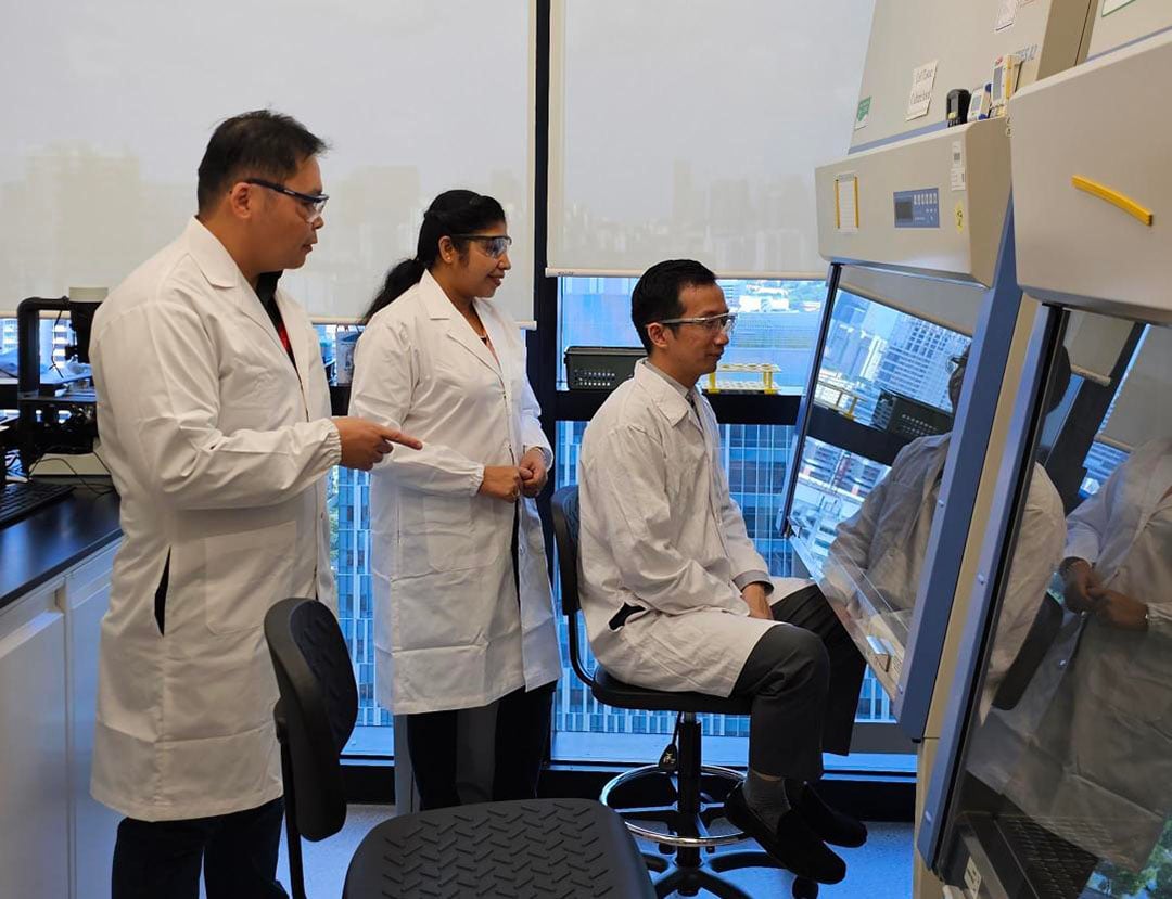 Healthy & Safety — LKC Lab Photo