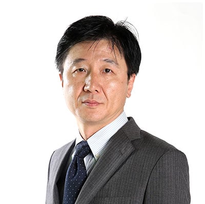 Centre Director - Wang Hong 400x400