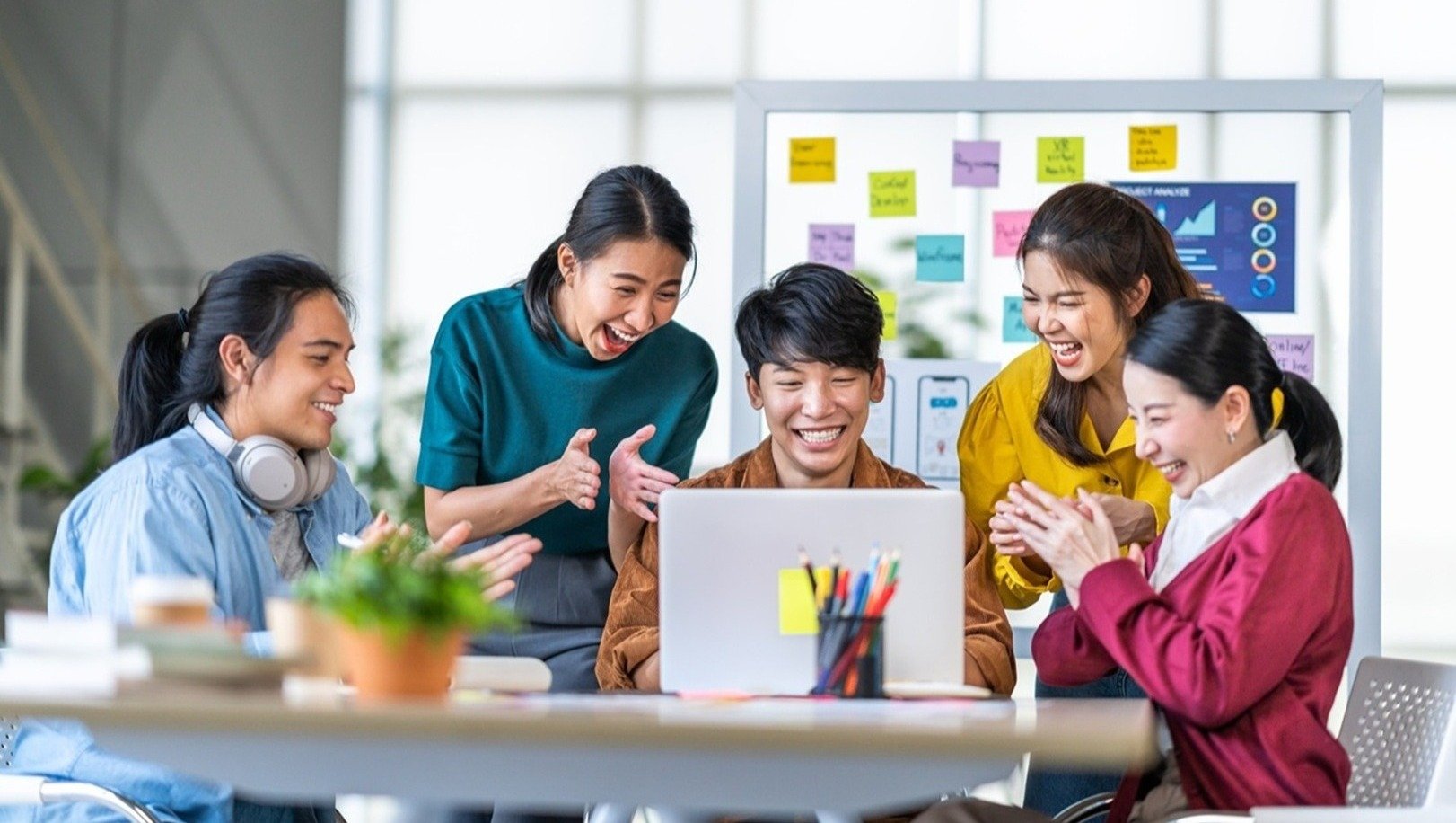 Group of students working on project