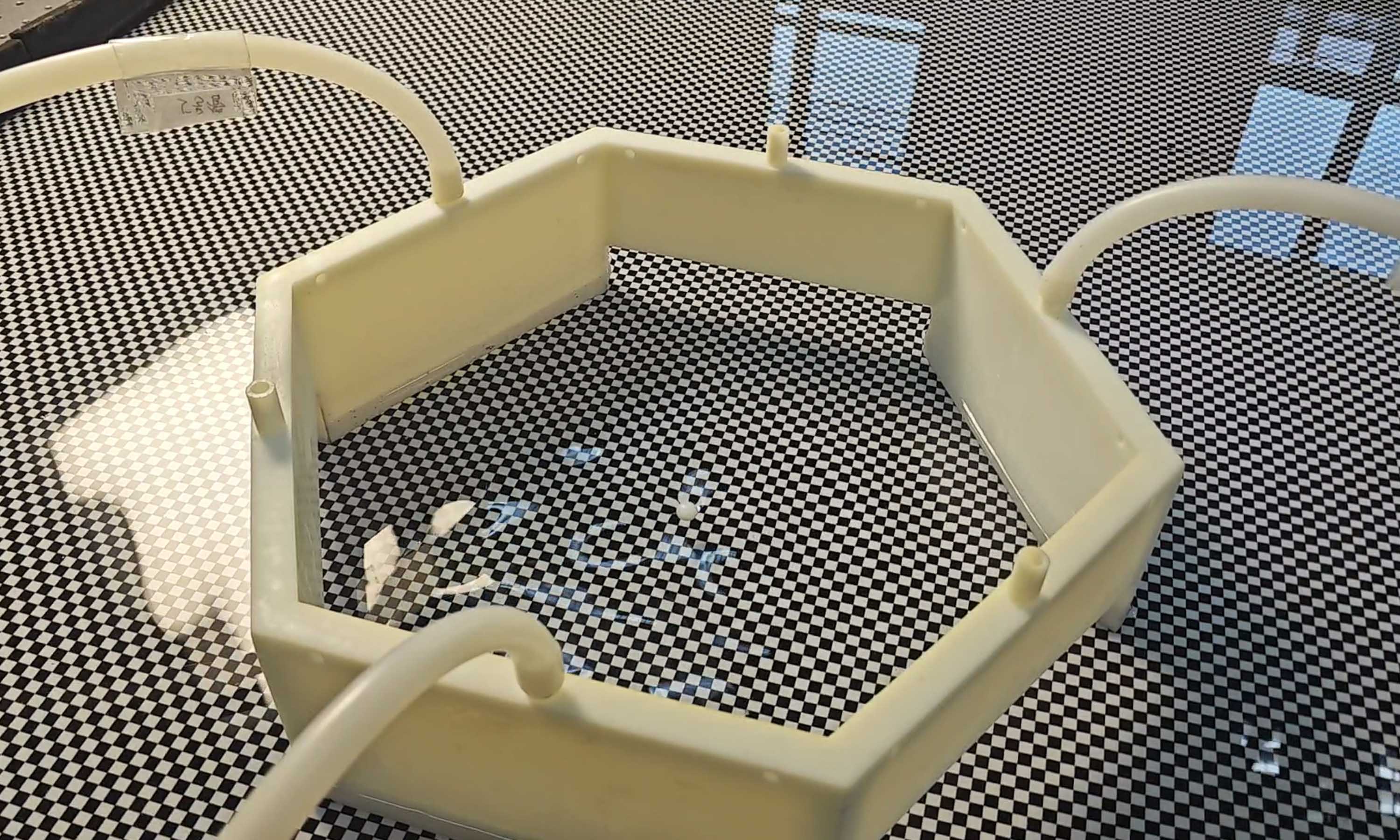Water tank experiment with hexagonal structure (NTU Singapore research)