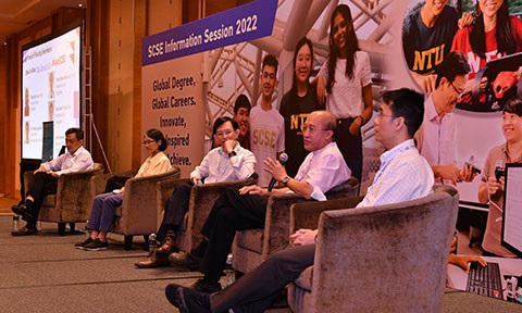 Thumbnail photo of a panel of SCSE Professors took to the stage to address questions from the audience and on Slido.