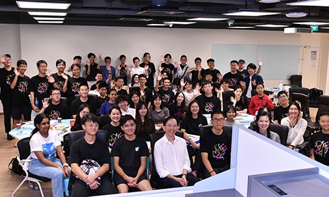 Thumbnail photo of a group of students from NTU and Tsinghua University.