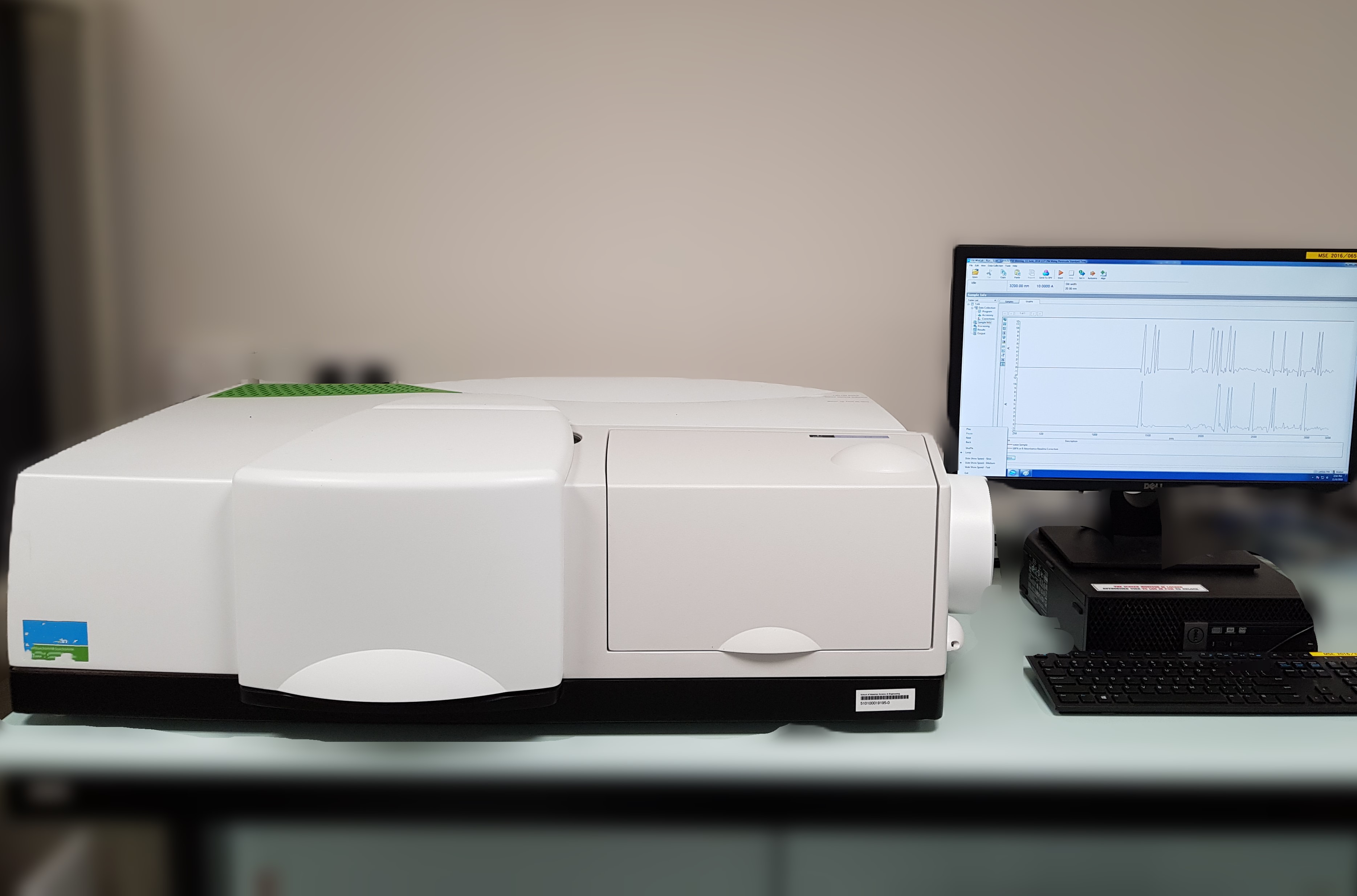 Fluorescence Spectrophotometer for spectral measurements