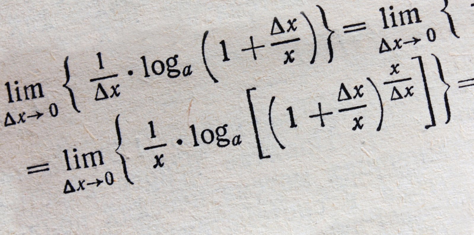 Optics Experiments at NTU Physics