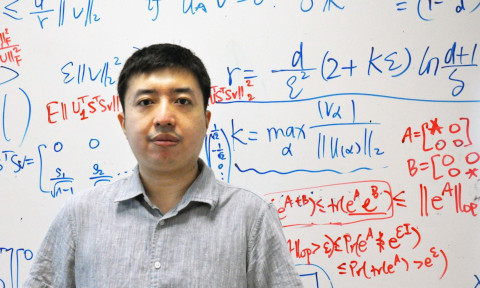 Assistant Professor Li Yi