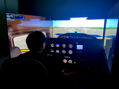 actual flight simulator 400 x 300 