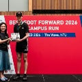 24 Prize-presentation to the top runners
