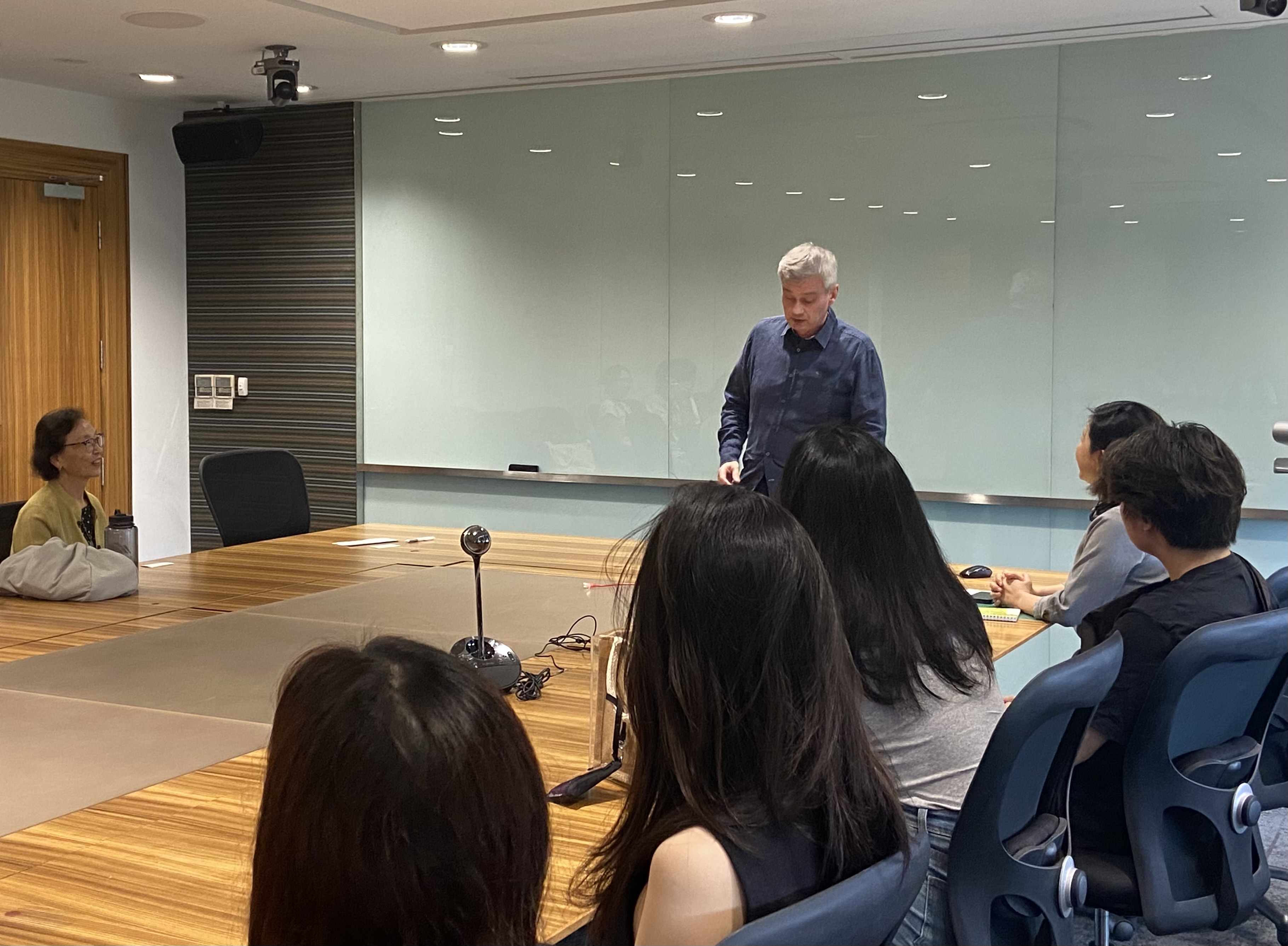 US exchange students visit_1