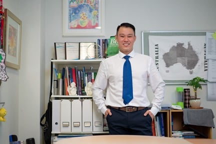 NA Assoc Prof Gregory Arief D. Leim 0020rc