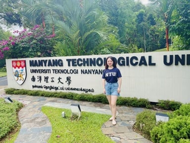 Zhou Xuewei, a scholar from NIE's Master of Arts (Applied Linguistics)