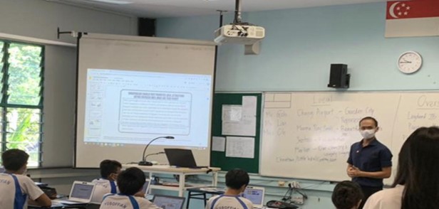 Microteaching for an English Language Curriculum Studies module